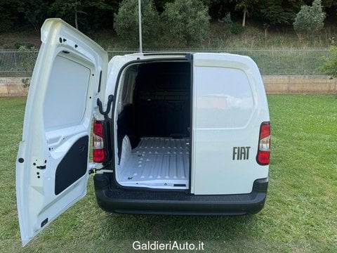 Auto Km0 A Avellino | Fiat Professional Doblò Van M 1.5 Diesel 100 Cv Manuale