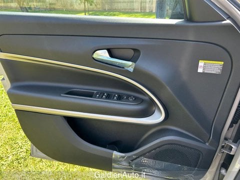 Auto Km0 A Avellino | Jeep Avenger E-Hybrid Mhev Summit 1.2 100Cv Dct Mhev