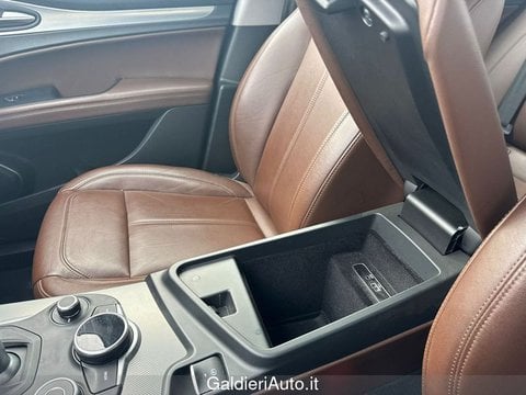 Auto Usate A Napoli | Alfa Romeo Stelvio 2.2 Turbo Diesel 210 Cv At8 Q4 Executive