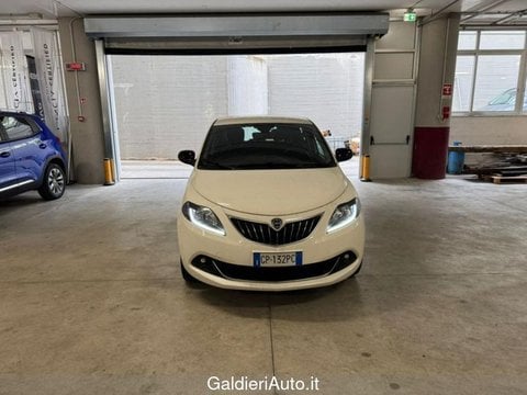 Auto Usate A Salerno | Lancia Ypsilon 1.0 Firefly 70 Cv Start&Amp;Stop Hybrid Gold
