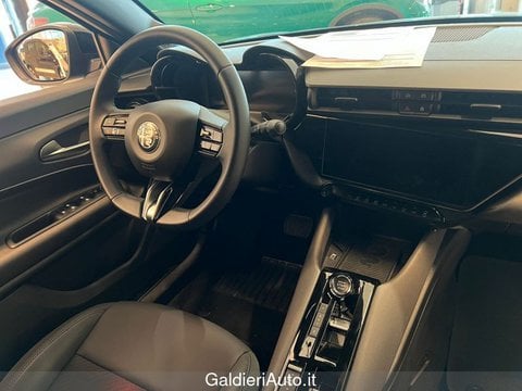 Auto Km0 A Avellino | Alfa Romeo Junior Elettrica Speciale Bev 156Cv Pack Techno Speciale