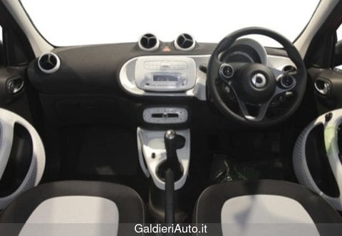 Auto Usate A Salerno | Smart Forfour Ii 2015 1.0 Passion 71Cv Twinamic