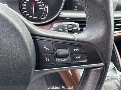 Auto Usate A Napoli | Alfa Romeo Stelvio 2.2 Turbo Diesel 210 Cv At8 Q4 Executive