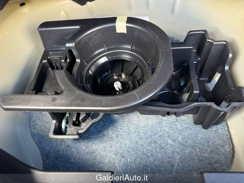 Auto Km0 A Avellino | Jeep Avenger Mhev Summit 1.2 100Cv Dct Mhev