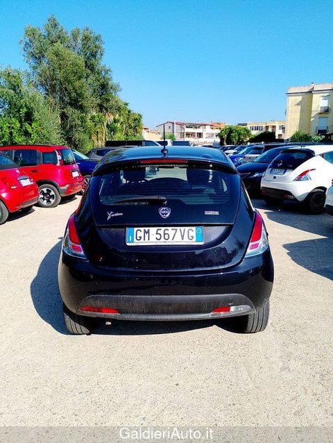 Auto Usate A Napoli | Lancia Ypsilon 1.0 70Cv Hybrid Silver