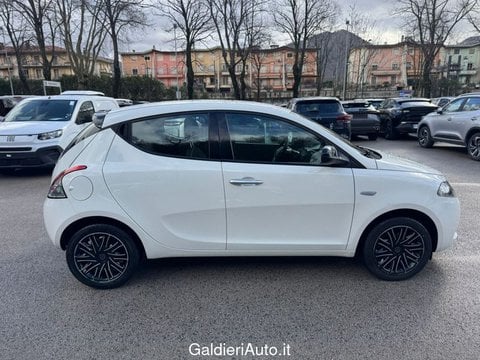Auto Usate A Salerno | Lancia Ypsilon 1.0 Firefly 70 Cv Start&Amp;Stop Hybrid Gold