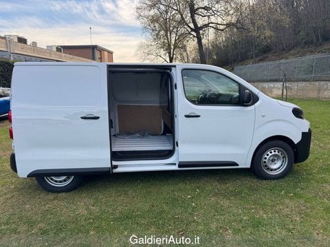 Auto Km0 A Salerno | Fiat Professional Scudo Serie 3 Van M 1.5Diesel 120 Cv Manuale