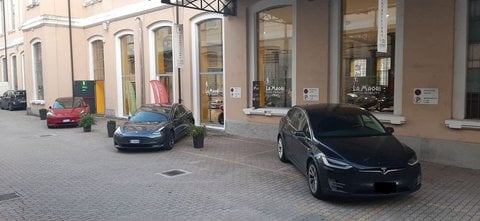 Auto Tesla Model Y Performance Awd ** Formula Senza Pensieri ** Usate A Varese