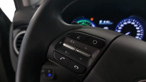 Pkw Hyundai Kona 1.0 T-Gdi Xprime Gebrauchtwagen In Castegnato