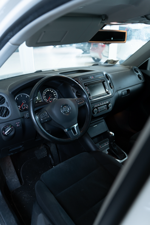 Auto Volkswagen Tiguan 2.0 Tdi 140 Cv 4Motion Dsg Sport & Style Usate A Varese