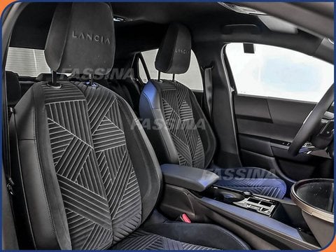 Auto Km0 A Milano | Lancia Ypsilon Ypsilon 1.2 Mhev Lx 110Cv E-Dct