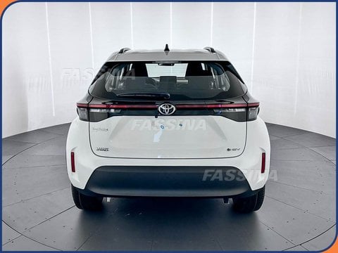 Auto Km0 A Milano | Toyota Yaris Cross Yaris Cross 1.5H Active Fwd 115Cv E-Cvt