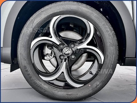 Auto Km0 A Milano | Alfa Romeo Junior Ibrida 1.2 145Cv Hybrid Edct6 Ibrida Speciale