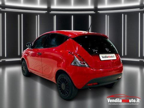 Auto Usate A Padova | Lancia Ypsilon Ypsilon 1.0 Firefly 5 Porte S&S Hybrid Ecochic Silver