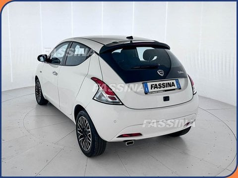 Auto Usate A Milano | Lancia Ypsilon 1.0 Firefly 5 Porte S&S Hybrid Platino
