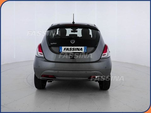 Auto Usate A Milano | Lancia Ypsilon 1.0 Firefly 70Cv Hybrid Platino