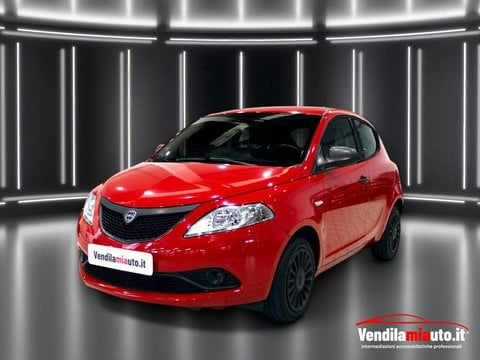 Auto Usate A Padova | Lancia Ypsilon Ypsilon 1.0 Firefly 5 Porte S&S Hybrid Ecochic Silver