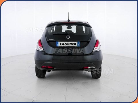 Auto Usate A Milano | Lancia Ypsilon Ypsilon 1.0 Firefly Hybrid Platino S&S 70Cv
