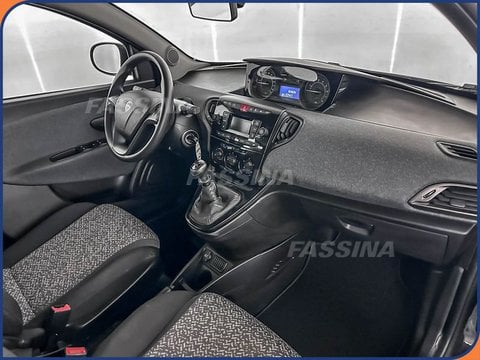 Auto Usate A Milano | Lancia Ypsilon Ypsilon 1.0 Firefly Hybrid Silver Plus S&S 70Cv