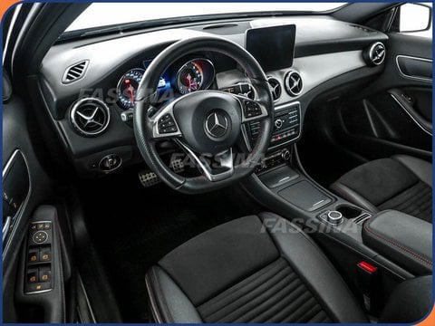 Auto Mercedes-Benz Gla Gla 200 D Automatic 4Matic Premium 136Cv Usate A Milano