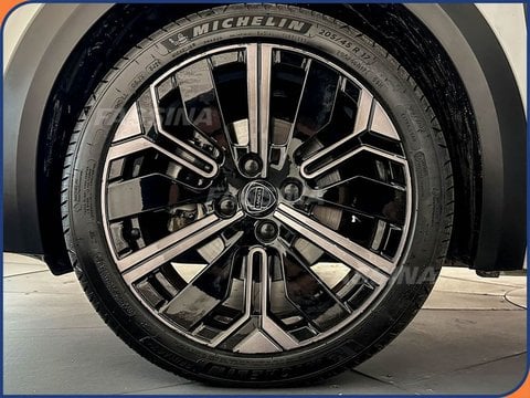 Auto Usate A Milano | Lancia Ypsilon Ypsilon 1.2 Mhev Hf Line E-Dct