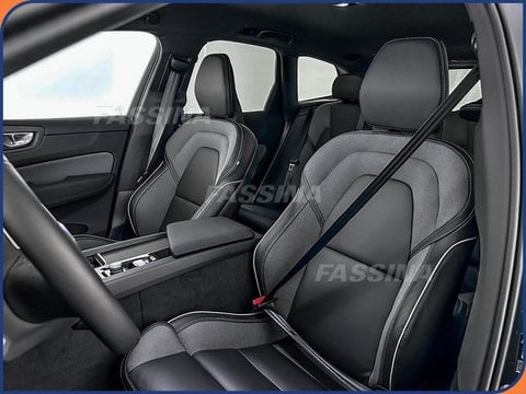 Auto Km0 A Milano | Volvo Xc60 Xc60 2.0 B5 Mhev Plus Dark Awd Auto
