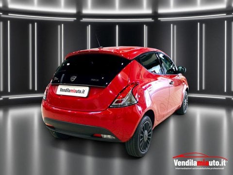 Auto Usate A Padova | Lancia Ypsilon Ypsilon 1.0 Firefly 5 Porte S&S Hybrid Ecochic Silver