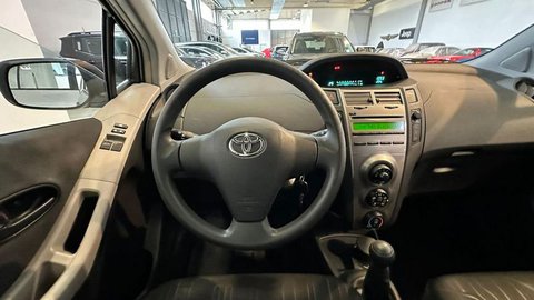 Auto Toyota Yaris 1.0 5 Porte "Neo Patentati" Usate A Reggio Emilia