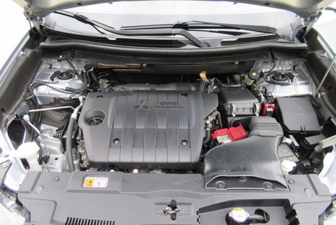 Auto Mitsubishi Outlander 2.2 Di-D 4Wd Intense Plus Navi Autom. 7Ps Usate A Torino