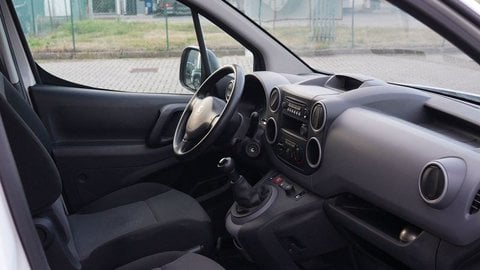 Auto Peugeot Partner Bluehdi 100 L1 Furgone Premium Iva Esclusa Usate A Milano