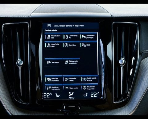 Auto Volvo Xc60 (2017--->) B4 (D) Awd Geartronic Inscription Usate A Trento