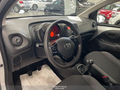Auto Toyota Aygo Connect 1.0 Vvt-I 72 Cv 5 Porte X-Play Usate A Brescia