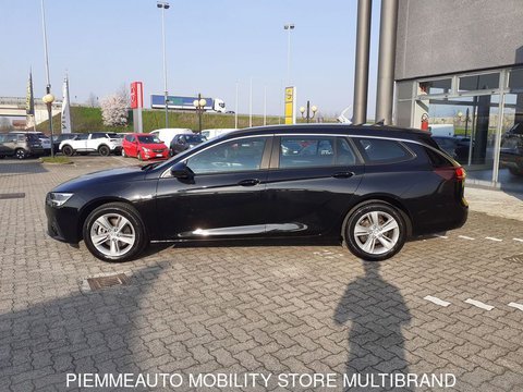 Auto Opel Insignia 1.5 Cdti S&S Aut. Sports Tourer Business Edition Usate A Parma