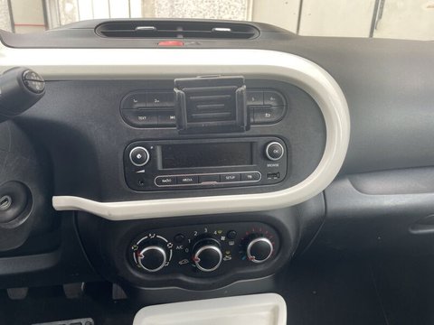 Auto Renault Twingo Twingo 1.0 Sce 70 Cv Live Usate A Como