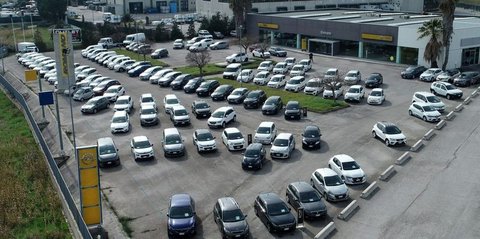 Auto Dacia Lodgy 1.5 Dci 8V 110Cv 7 Posti Lauréate Usate A Foggia