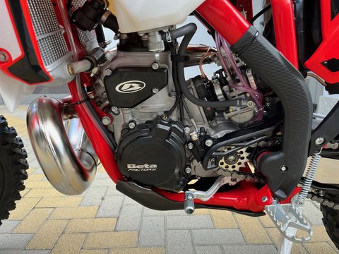 Moto Beta Rr Enduro 300 Standard My24 Nuove Pronta Consegna A Torino