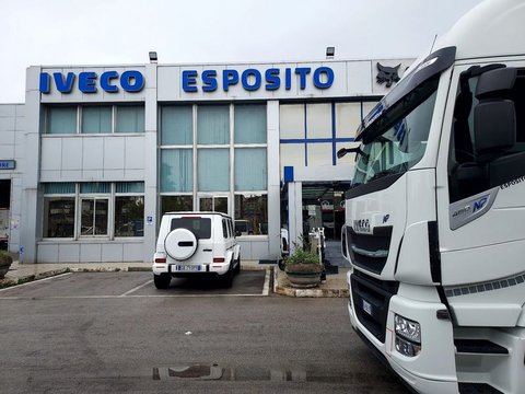 Veicoli-Industriali Iveco As 440 S46T/P Lng Trattore Per Rimorchio Adr Usate A Napoli