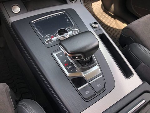 Auto Audi Q5 2.0 Tdi 190Cv Tdi Quattro Stronic Business Cockpit Usate A Milano