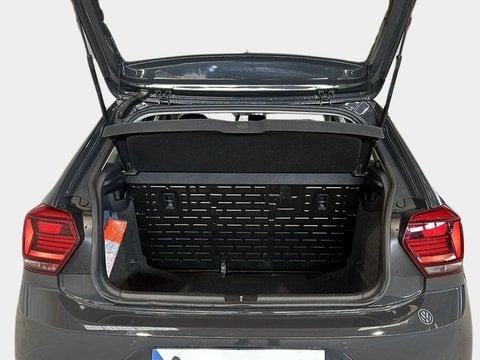 Auto Volkswagen Polo Business 1.0 Evo 5P. Trendline Neopatentati Usate A Milano