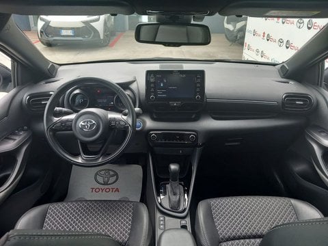 Auto Toyota Yaris 1.5 Hybrid 5 Porte Lounge Usate A Cagliari