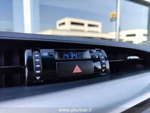 Auto Toyota Hilux 2.4 D-4D 4Wd Doublecab Autocarro Camera Euro6B Usate A Brescia