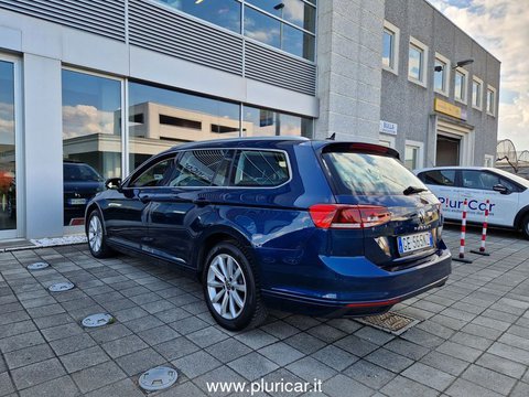 Auto Volkswagen Passat 122Cv Evo Dsg Sensori Dab Adaptivecruise Fariled Usate A Brescia