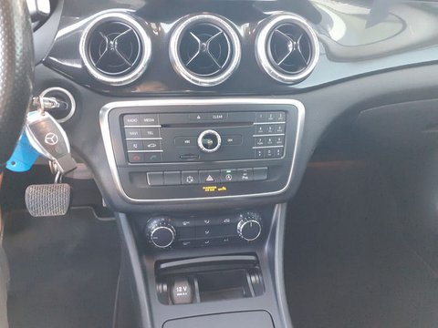 Auto Mercedes-Benz Cla Cla 200 D S.w. Automatic Sport Usate A Modena