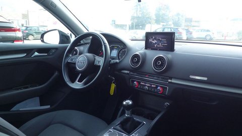 Auto Audi A3 A3 Spb 1.6 Tdi Business Usate A Modena