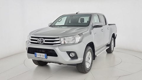 Auto Toyota Hilux 2.4 D-4D A/T 4Wd 4 Porte Double Cab Executive N1 Autocarro Usate A Reggio Emilia