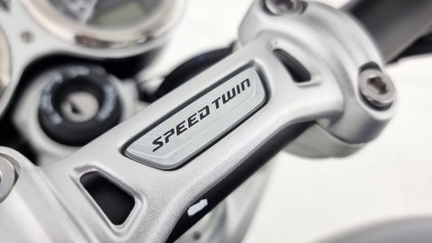 Moto Triumph Speed Twin 1200 Nuove Pronta Consegna A Reggio Emilia