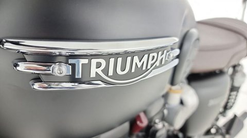 Moto Triumph Bonneville T120 Black Stealth Edition Nuove Pronta Consegna A Reggio Emilia