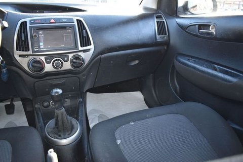 Auto Hyundai I20 1.2 5P. Bluedrive Gpl Sound Edition Usate A Catania