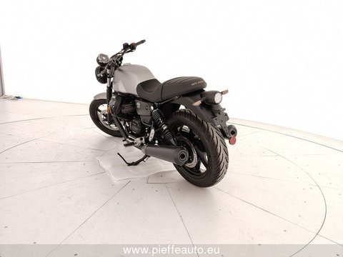 Moto Moto Guzzi V7 Stone Grigio Nuove Pronta Consegna A Ascoli Piceno
