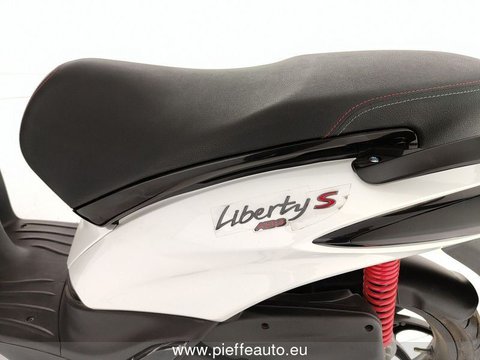 Moto Piaggio Liberty 125 S Abs E5 Bianco Luna Nuove Pronta Consegna A Ascoli Piceno